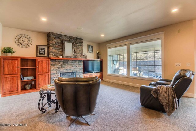11300 Flintstone Rd, Yakima, WA 98908 - carpeted living area featuring a stone fireplace and recessed lighting