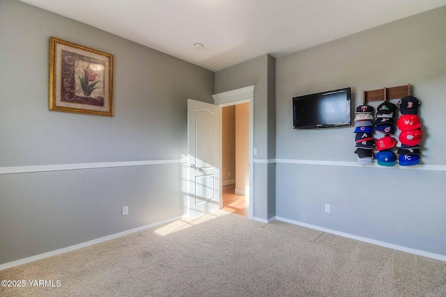 11300 Flintstone Rd, Yakima, WA 98908 - unfurnished bedroom featuring carpet flooring and baseboards