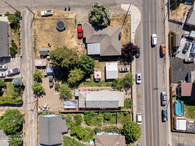 513 Washington St, Mabton, WA 98935 - photo 30