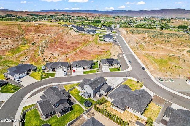 1589 Valhalla Loop, Selah, WA 98942 - aerial perspective of suburban area with mountains