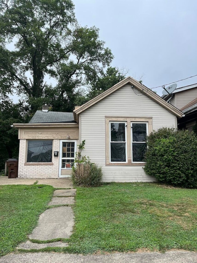 132 W Walnut St, Southgate, KY 41071