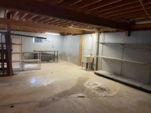 view of unfinished basement