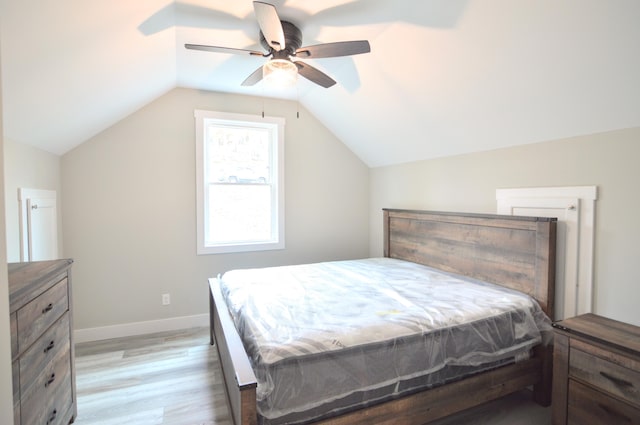 465 Cedar Hill Dr, Williamstown, KY 41097 - bedroom featuring light wood-type flooring, lofted ceiling, baseboards, and ceiling fan