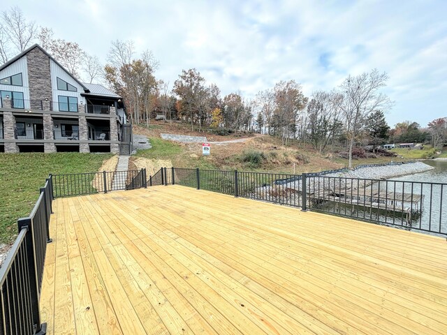 465 Cedar Hill Dr, Williamstown, KY 41097 - wooden deck with a water view