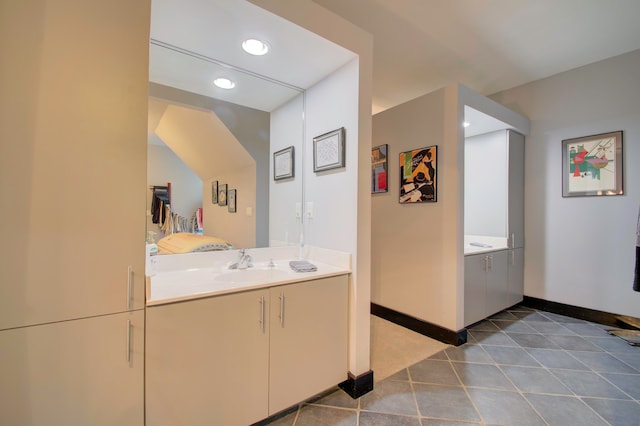 bathroom with vanity