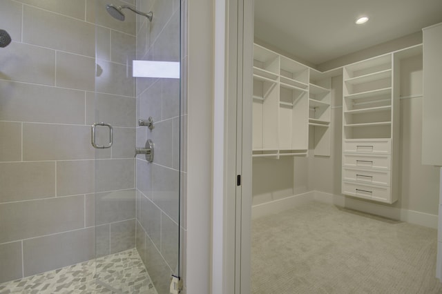828 Fairbanks Ln, Southgate, KY 41071 - full bathroom featuring a walk in closet, a stall shower, and recessed lighting