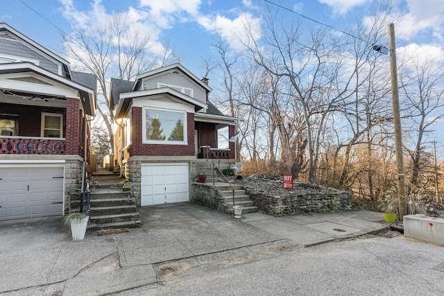 view of front of home featuring a garage