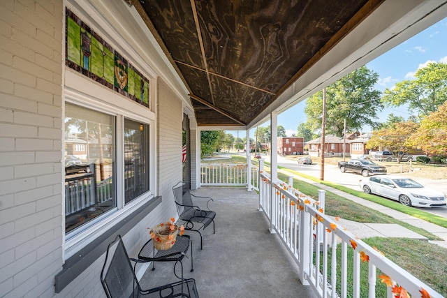 view of patio / terrace featuring covered porch