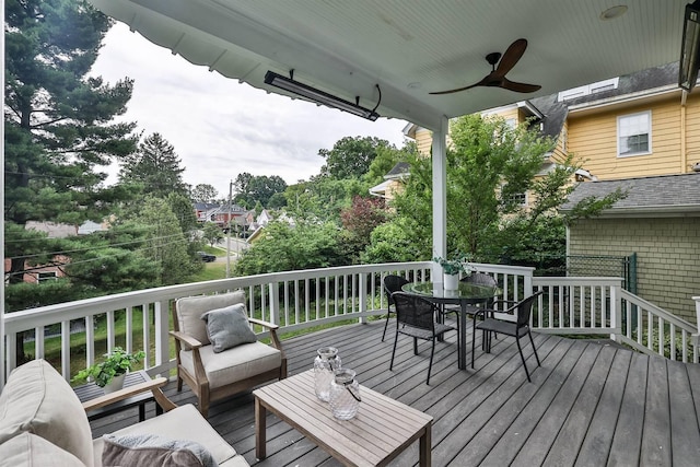 deck with ceiling fan