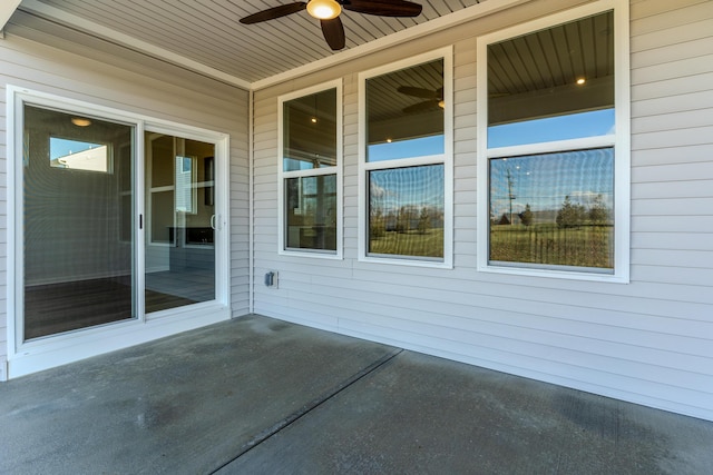 view of patio with ceiling fan