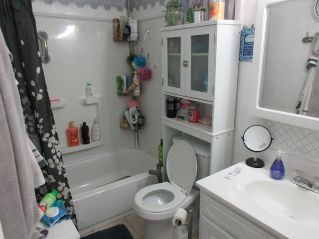 full bathroom featuring shower / bathtub combination with curtain, tasteful backsplash, vanity, toilet, and tile patterned floors