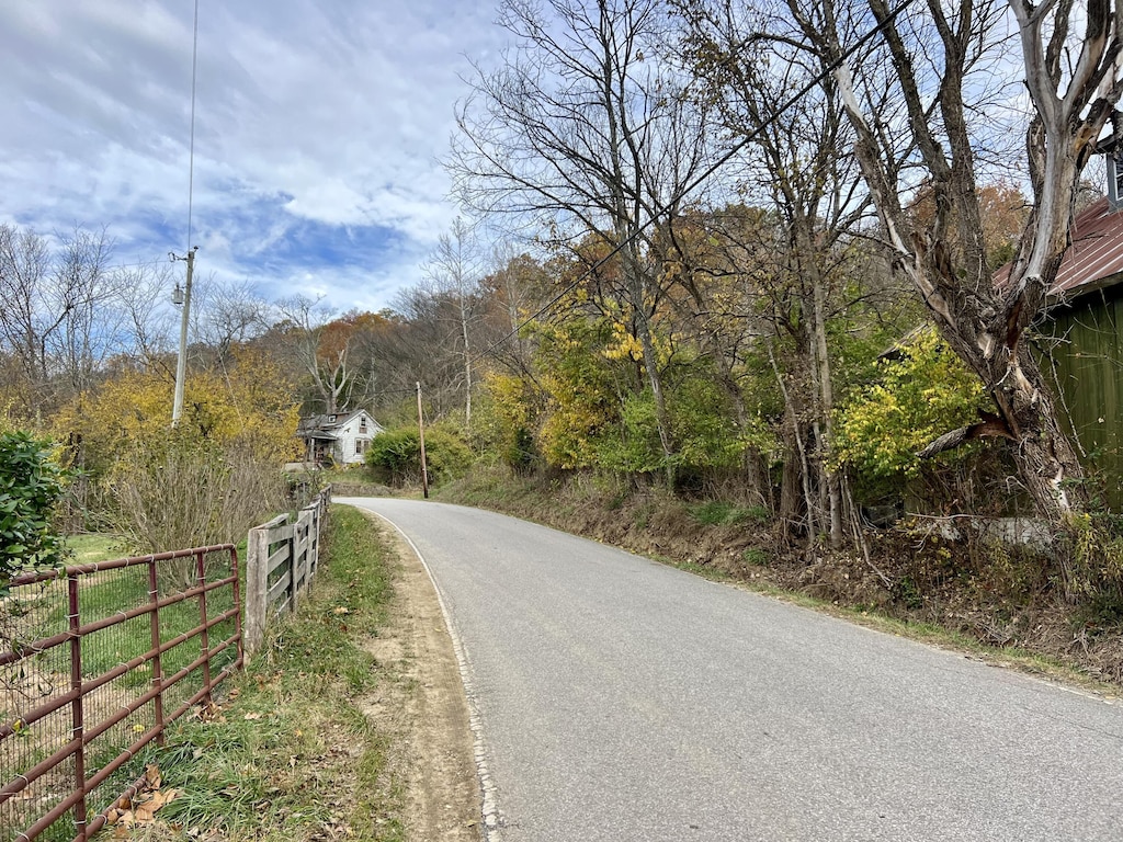 4766 Woolper Rd, Petersburg, KY 41080