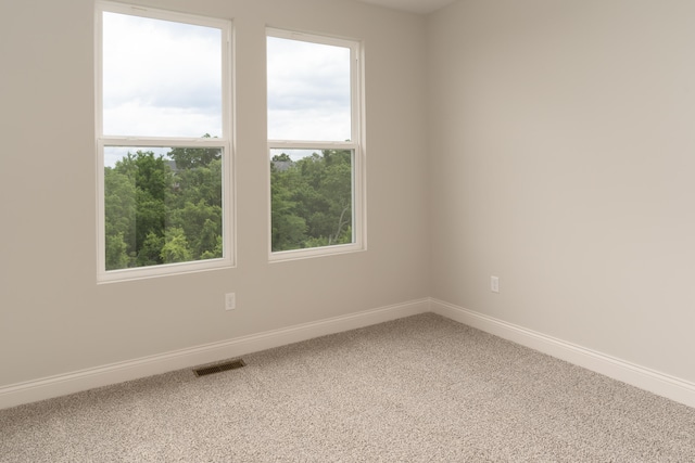 empty room with carpet