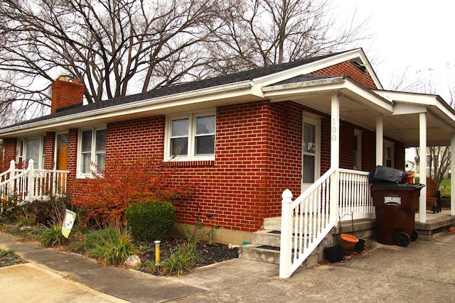 view of front of property