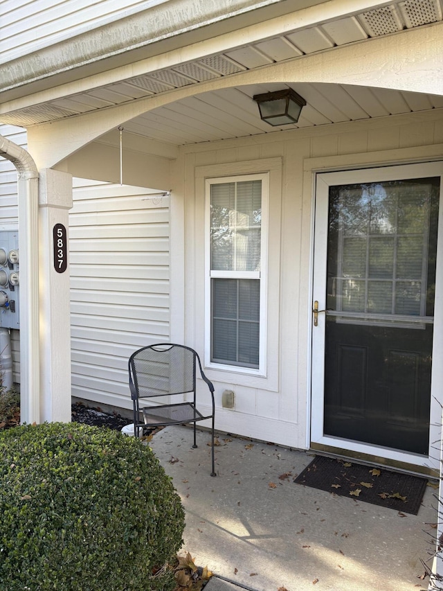 view of property entrance