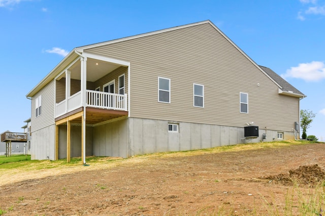 2516 Winners Post Way, Burlington, KY 41005 - back of property with a deck