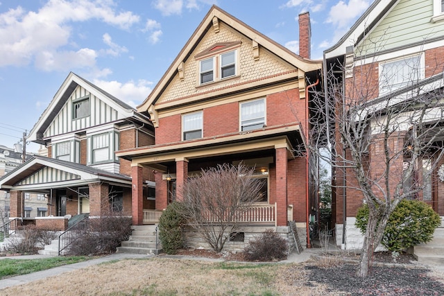 view of front of property with covered porch