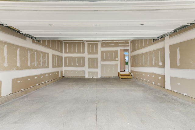 6566 Cannondale Dr, Burlington, KY 41005 - view of garage
