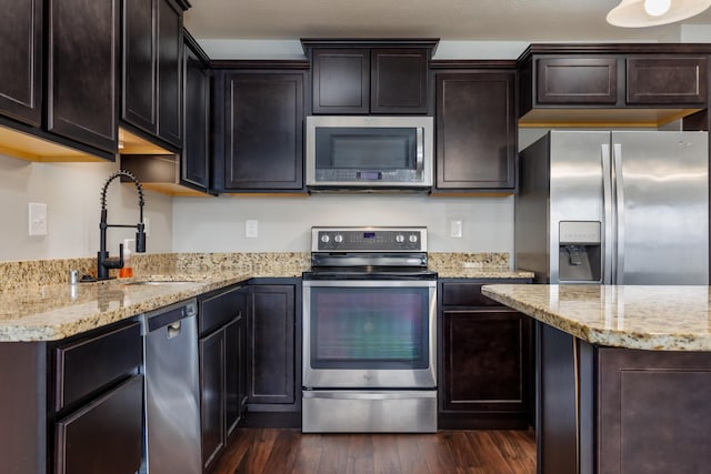 4212 Country Mill Rdg, Burlington, KY 41005 - kitchen with dark brown cabinets, stainless steel appliances, and sink