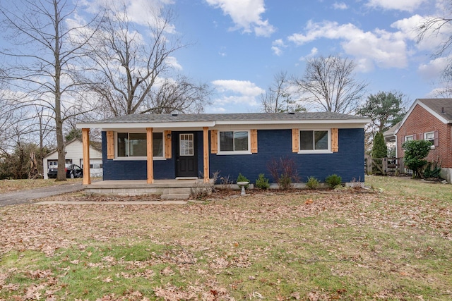 view of front of home with covered porch