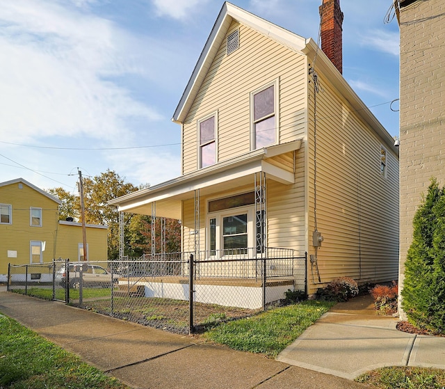 view of front facade featuring covered porch