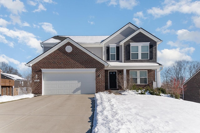 view of front property featuring a garage