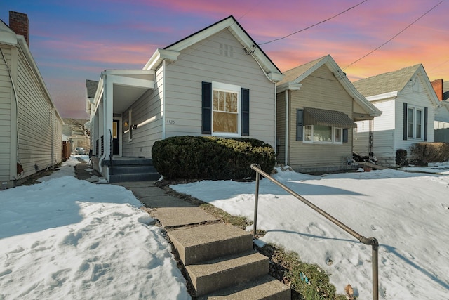 view of front of house