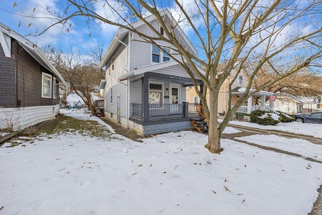 view of front of house with a porch