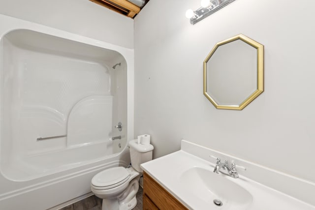 15027 Madison Pike, Morning View, KY 41063 - full bathroom featuring vanity, washtub / shower combination, and toilet