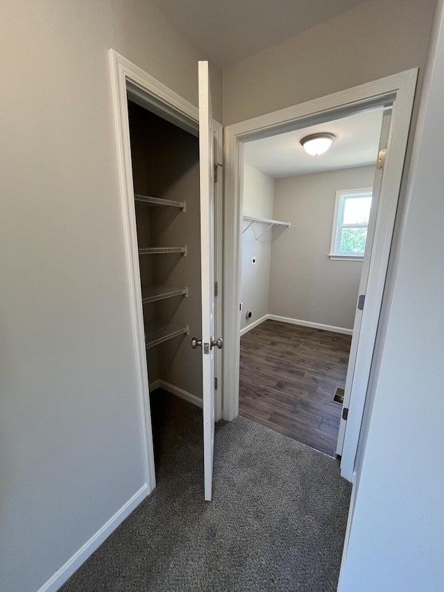 1703 Barons Cv, Hebron, KY 41048 - clothes washing area with carpet and baseboards