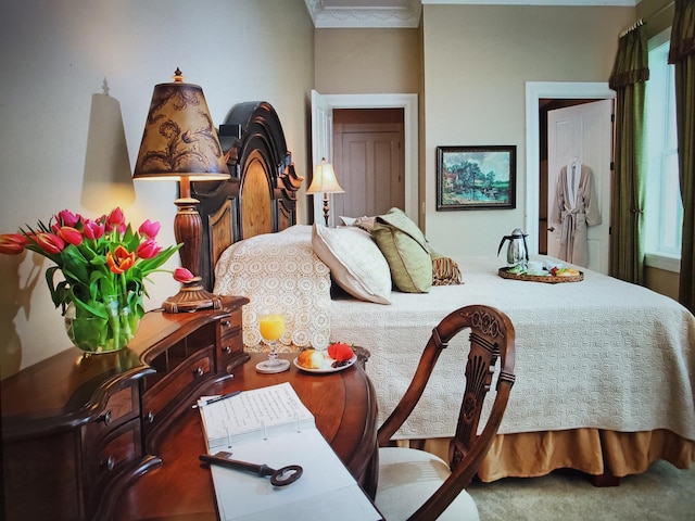 bedroom featuring carpet flooring