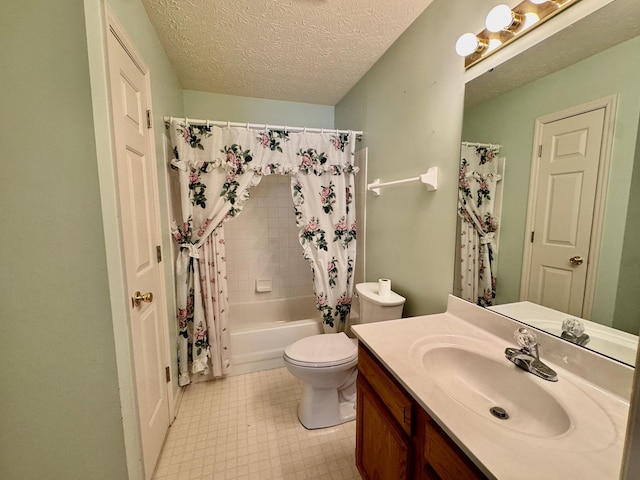 full bathroom with shower / bath combination with curtain, vanity, toilet, and a textured ceiling