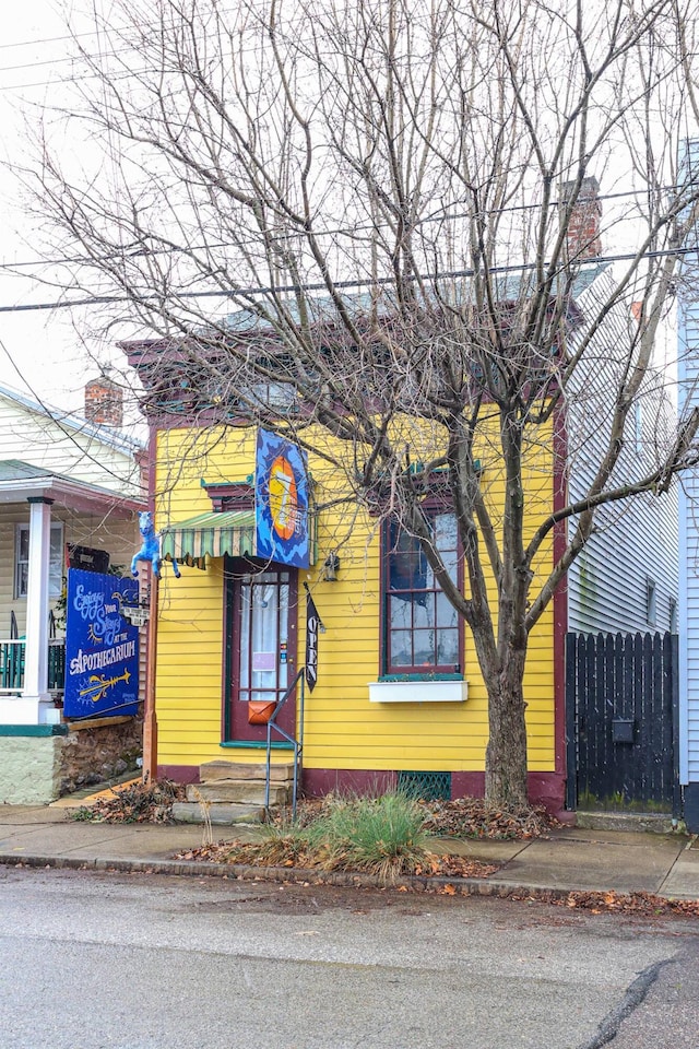 view of building exterior