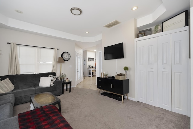 3408 Cowie Ave, Erlanger, KY 41018 - living room featuring light colored carpet