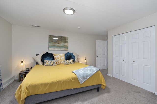 3408 Cowie Ave, Erlanger, KY 41018 - carpeted bedroom featuring a closet