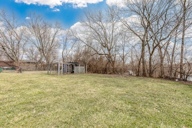 view of yard featuring fence