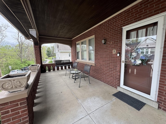 53 Brentwood Pl, Fort Thomas, KY 41075 - view of patio featuring a porch