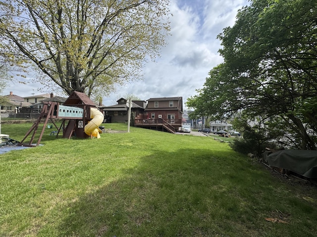 53 Brentwood Pl, Fort Thomas, KY 41075 - view of yard featuring a playground