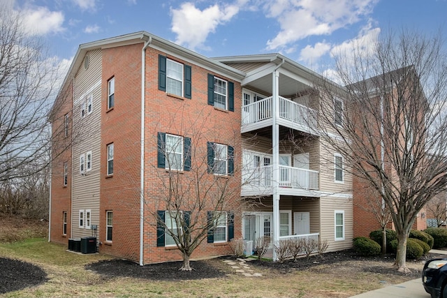 view of building exterior