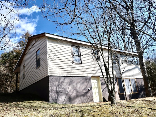 view of property exterior