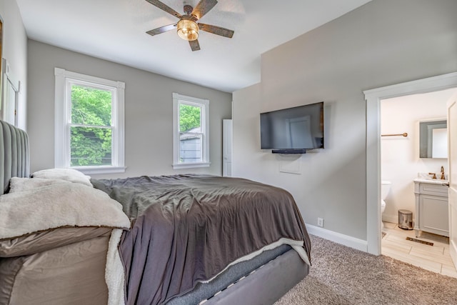 639 Watkins St, Covington, KY 41011 - bedroom featuring ensuite bath and ceiling fan