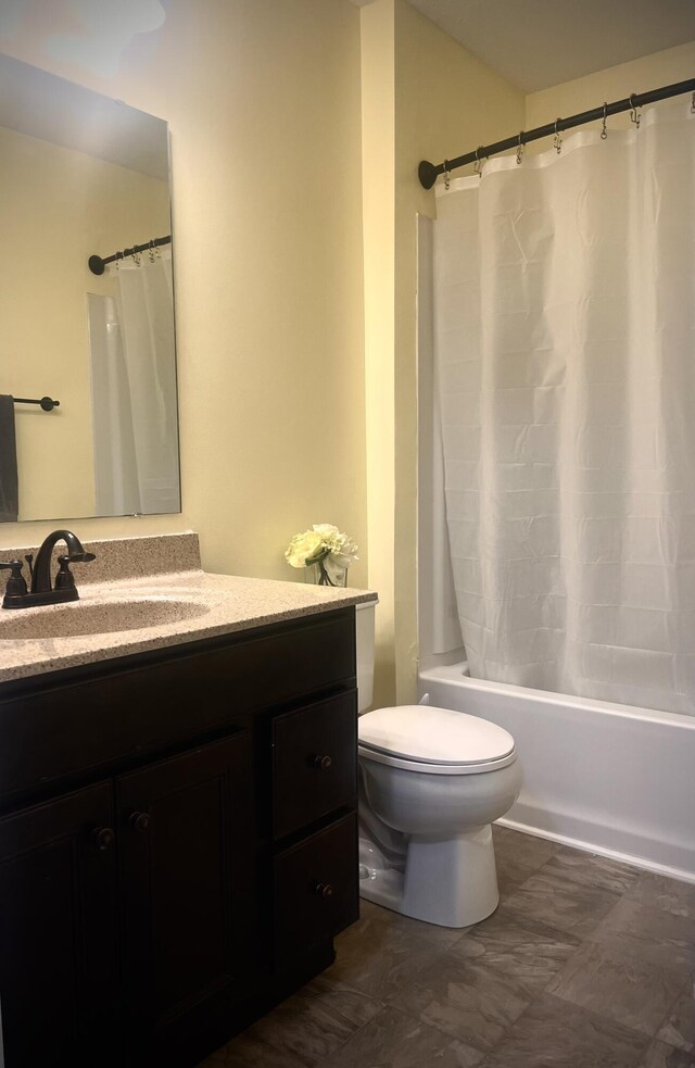 7461 Flintshire Dr, Alexandria, KY 41001 - full bathroom with toilet, shower / bathtub combination with curtain, and vanity