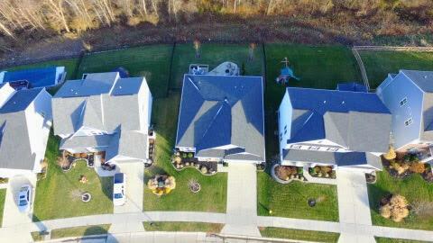 birds eye view of property featuring a residential view