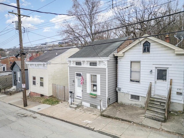 view of front of property with entry steps