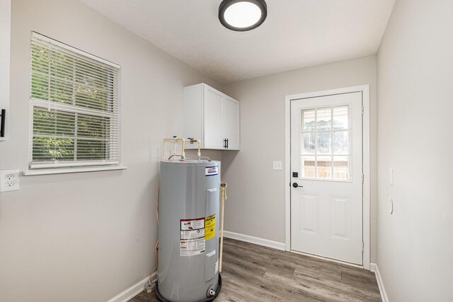 29 Race St, Dry Ridge, KY 41035 - utility room with electric water heater
