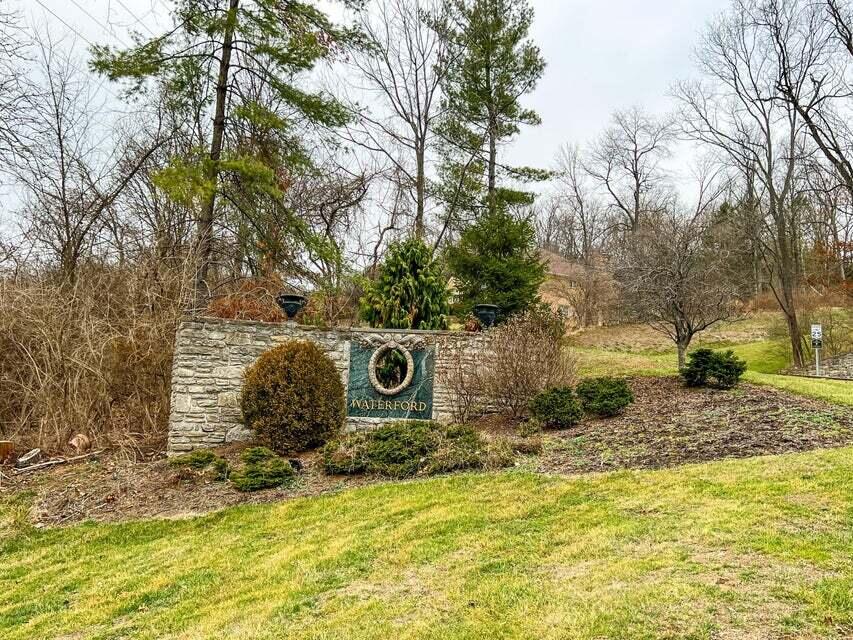 2160 Edenderry Dr, Fort Mitchell, KY 41017 - photo 2