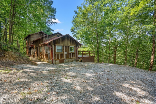525 Lake Rd, East Bernstadt, KY 40729 - exterior space with a deck