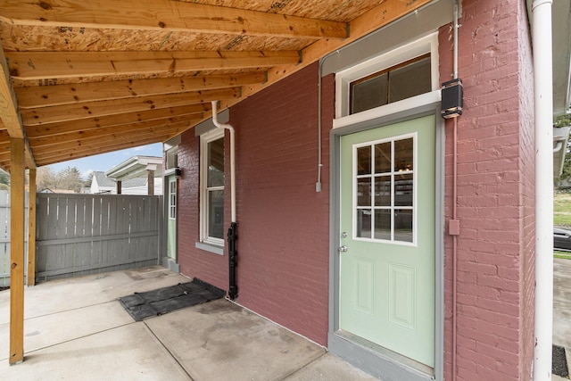 511 Highland Pike, Covington, KY 41014 - entrance to property featuring brick siding