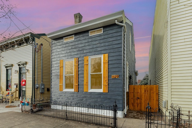 1129 Holman St, Covington, KY 41011 - photo 1