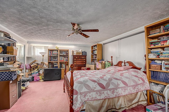 13471 Peach Grove Rd, California, KY 41007 - bedroom featuring a closet, a textured ceiling, a ceiling fan, and carpet floors